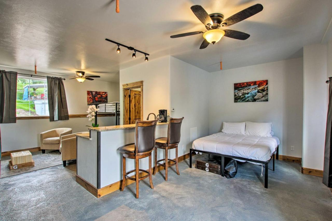 Contemporary Studio, Walk To ลาวา ฮ็อตสปริงส์ ภายนอก รูปภาพ
